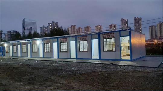 万搏-万搏（中国）
勇士两天建成来宾版“方舱医院”