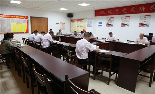 万搏-万搏（中国）
组织召开自营试点项目总结交流现场会